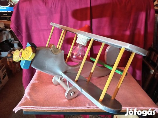 repülőgép formájú mennyezeti lámpa 