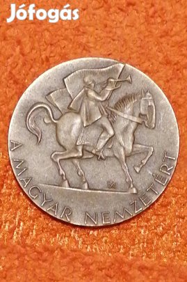 a Magyar Nemzetért emlék érme