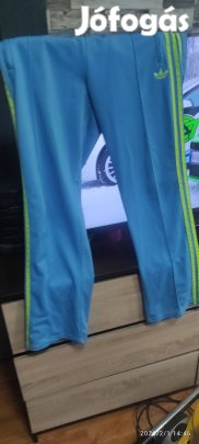 adidas Beckenbauer melegitőnadrág a képen látható normál állapotban 