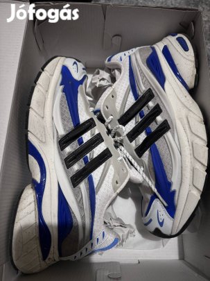 adidas Jellyfish sneaker 