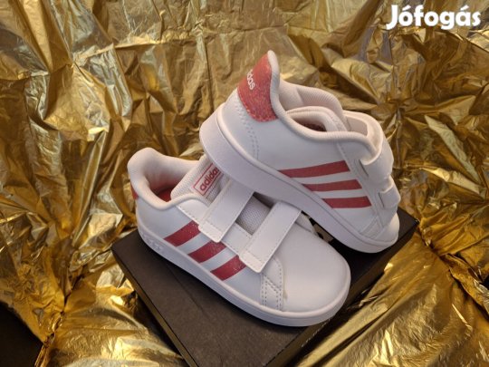 adidas kis cipők