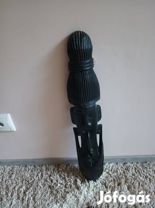 afrikabol származó fafaragas 