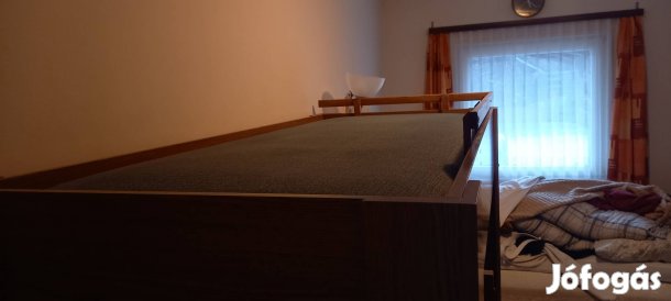 ágy / emeletes ágy