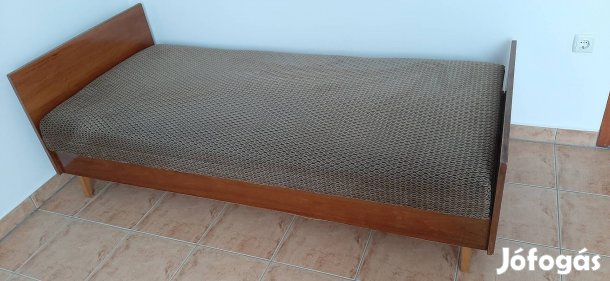 ágy eladó Pápán 86x190