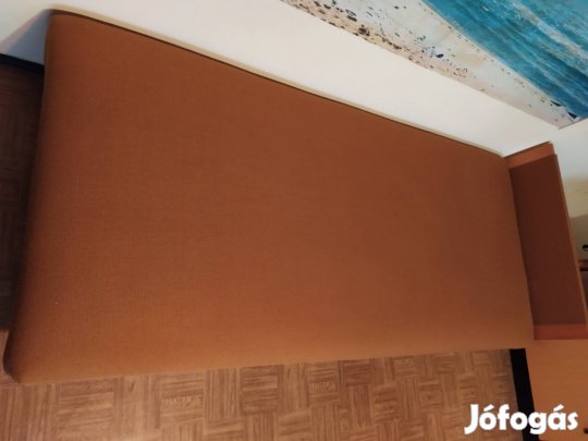 ágyneműtartós heverő