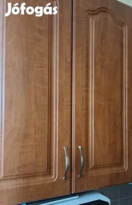 ajtófrontok szép állapotban