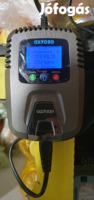 akkumálor töltő,inteligens 30AH-ig6