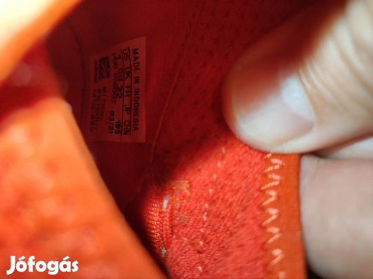 alig használt foci cipő adidas 32-es