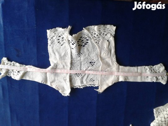 antik kézzel készített baba ruha