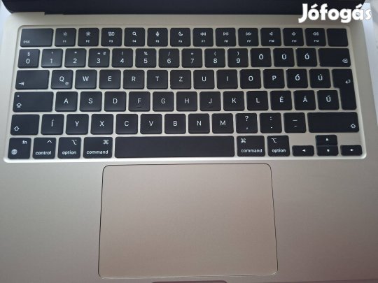 apple macbook air m3 2028-ig garanciás