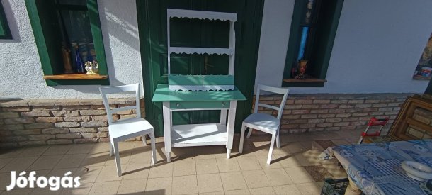 asztal, szék, polc eladó!