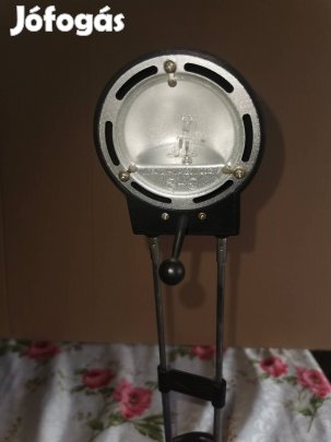 asztali kis ikeas lámpa