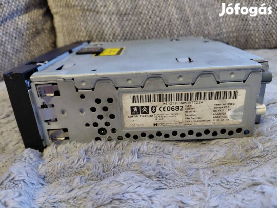 autó rádió bluetooh-os