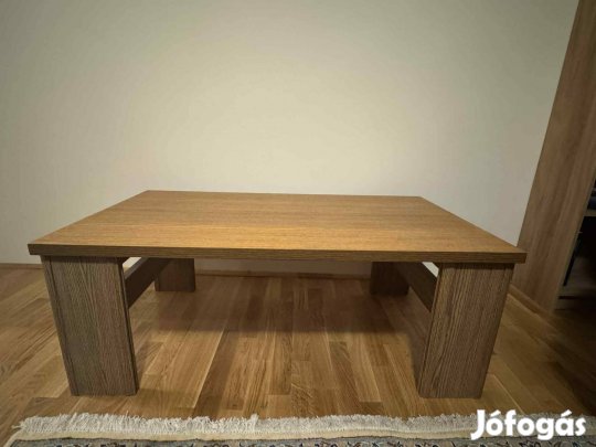 barna klasszikus dohányzóasztal