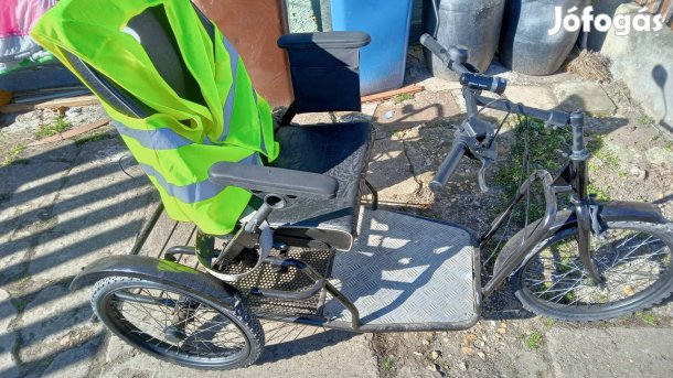 benzines 3 kerekü moped 