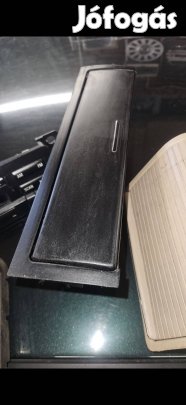 bmw e46 kozepso tarolo rekesz