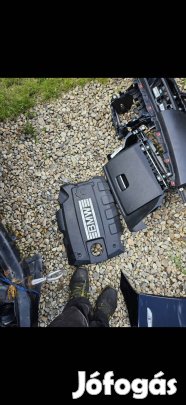 bmw e90 e91 e87 316i 316i motor felső burkolat 