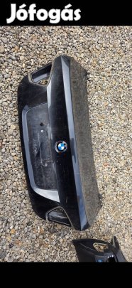 bmw e90 fekete csomagter ajto 