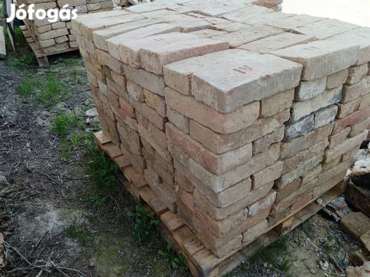 bontott tégla