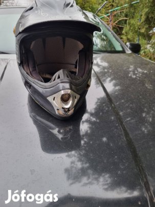 bukó sisak eladó. 