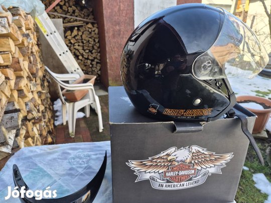 bukósisak és vonulós sisak