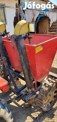 burgonyaültető eladó 
