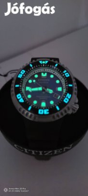 citizen bn1025-8 Eco-drive búvár óra 