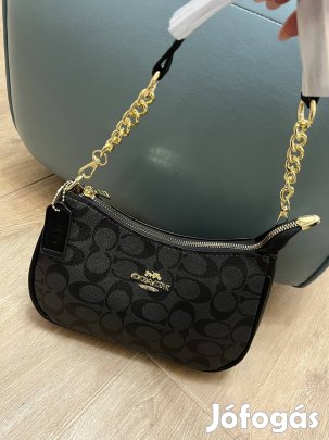 coach fekete taska