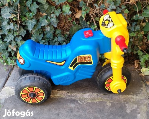 cross kismotor szép állapotban új gazdáját keresi 