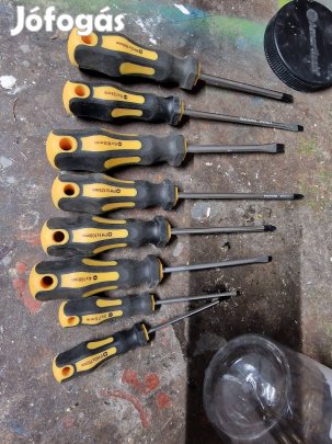 csavarhúzó szett 