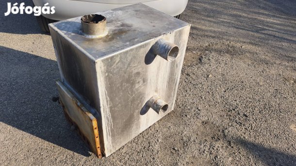 dézsafűtő kandalló