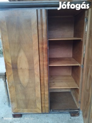 diófa szekrény 