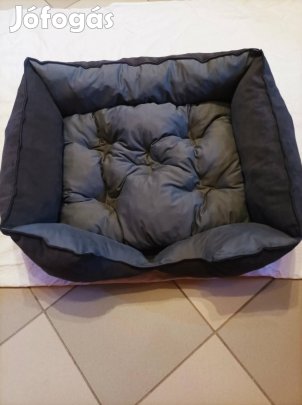egyedi kutyafekhely 65x50 cm-es méretben