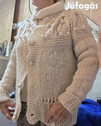 egyedi mintaju pulover M/,L