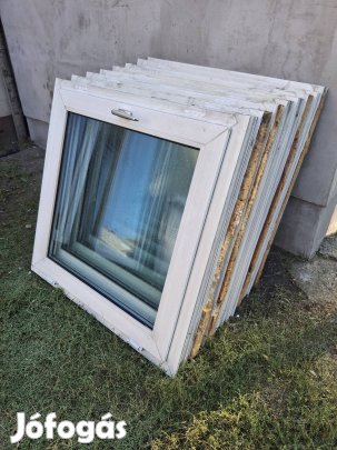 eladó 12 db 93x93 as müanyag hoszigetelt ablakok 2 retegü!