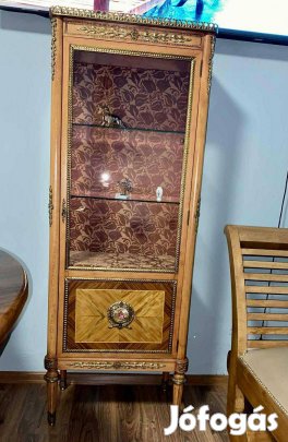 eladó 151 magas 51 széles