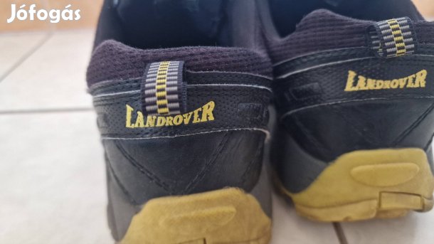 eladó Landrover túra cípő (43)