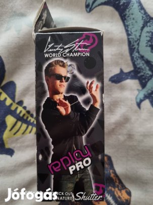 eladó a képen látható teljesen új jojo dobozában!