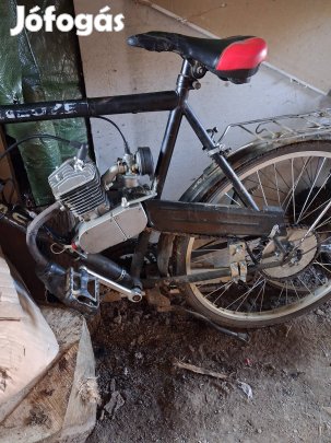 eladó dongó motor 80 cm kevés km van benne 