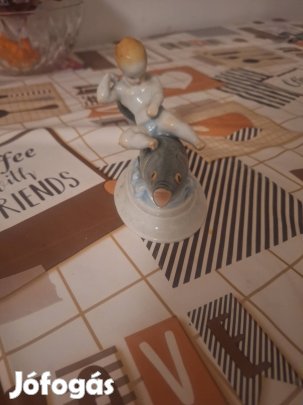 eladó herendi figura