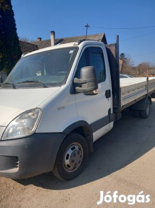 elado iveco daily friss műszaki 
