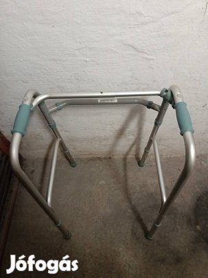 eladó járókeret. 