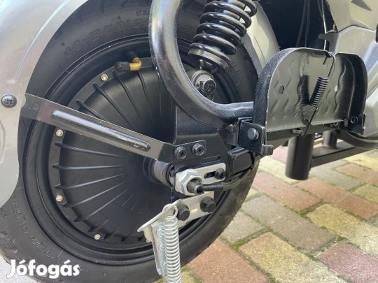 elektromos robogó motor, BLDC 48V 350W 14"-os felniben