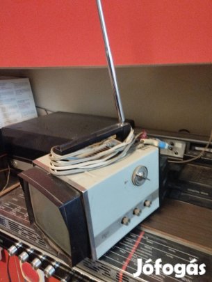 elektronika tv 5000-ért gazdát cserélne !