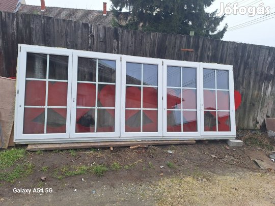 extra méretű műanyag ablak 