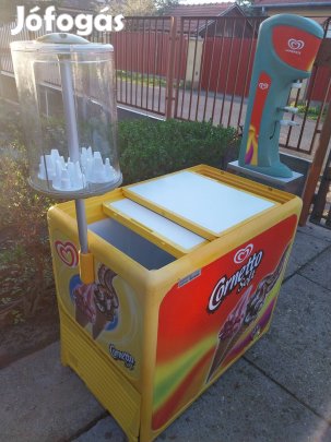 fagyigép csavart fagyi  hütőláda fagyis hütö cornetto 