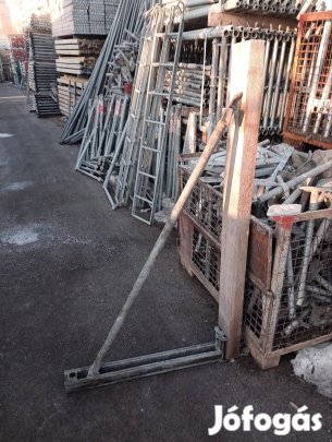 falzsalu támasz támaszték kerítés sávalap dúc