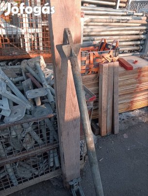 falzsalu támaszték oldalfal támasz