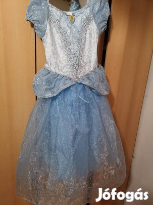 farsangi jelmez Hamupipőke 