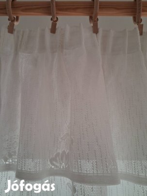 fehér függöny